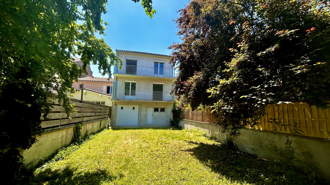 immeuble  pièces 146 m2 à vendre à Agen (47000)