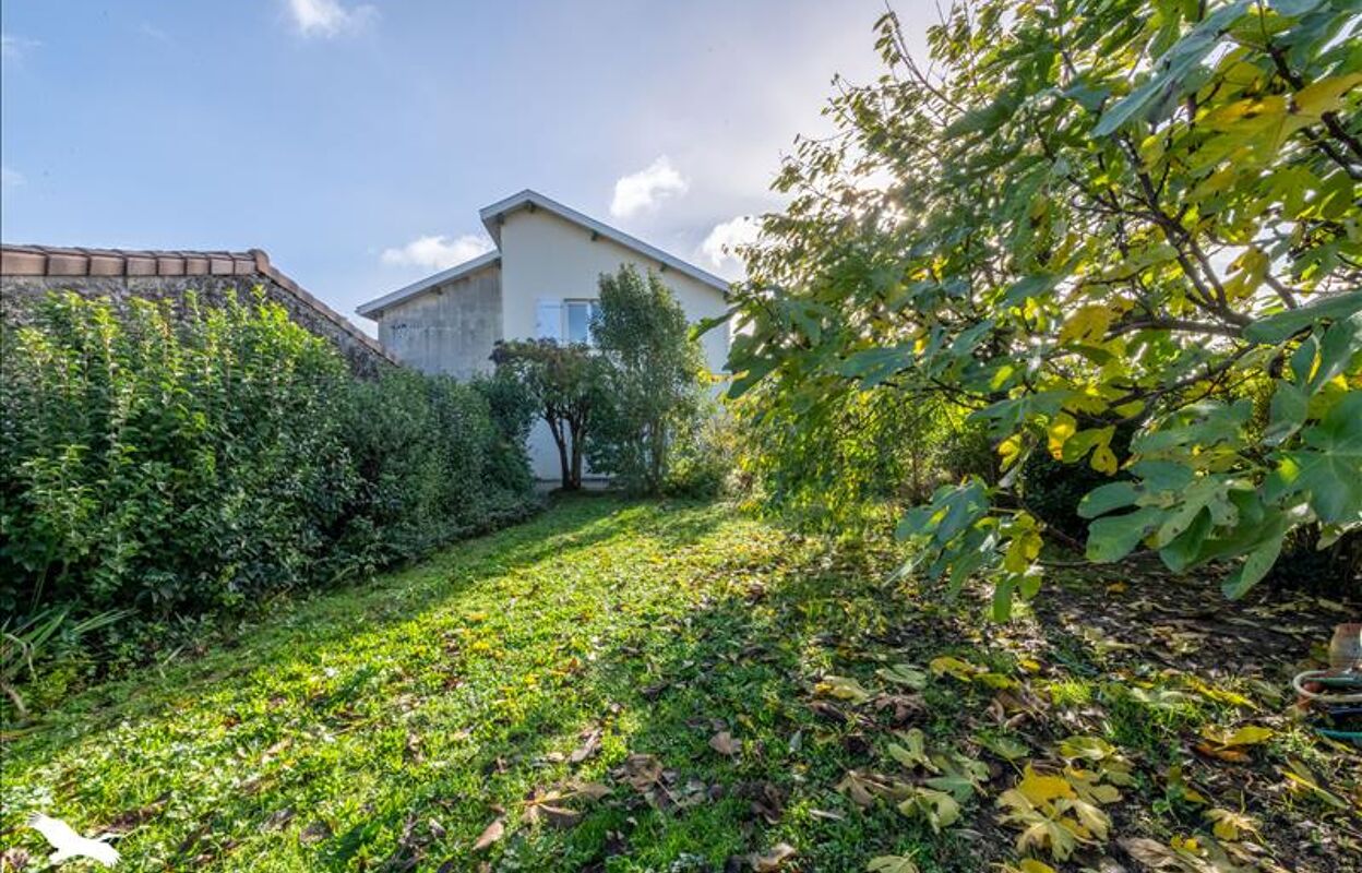 maison 6 pièces 175 m2 à vendre à Saint-Loubès (33450)