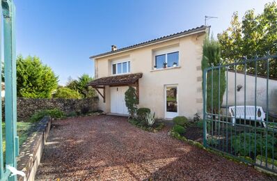 vente maison 197 025 € à proximité de Saint-Ciers-de-Canesse (33710)