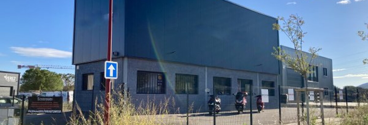 Commerce  100 m² à louer à Saint-André (66690)