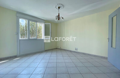 location appartement 670 € CC /mois à proximité de Ponteilla (66300)