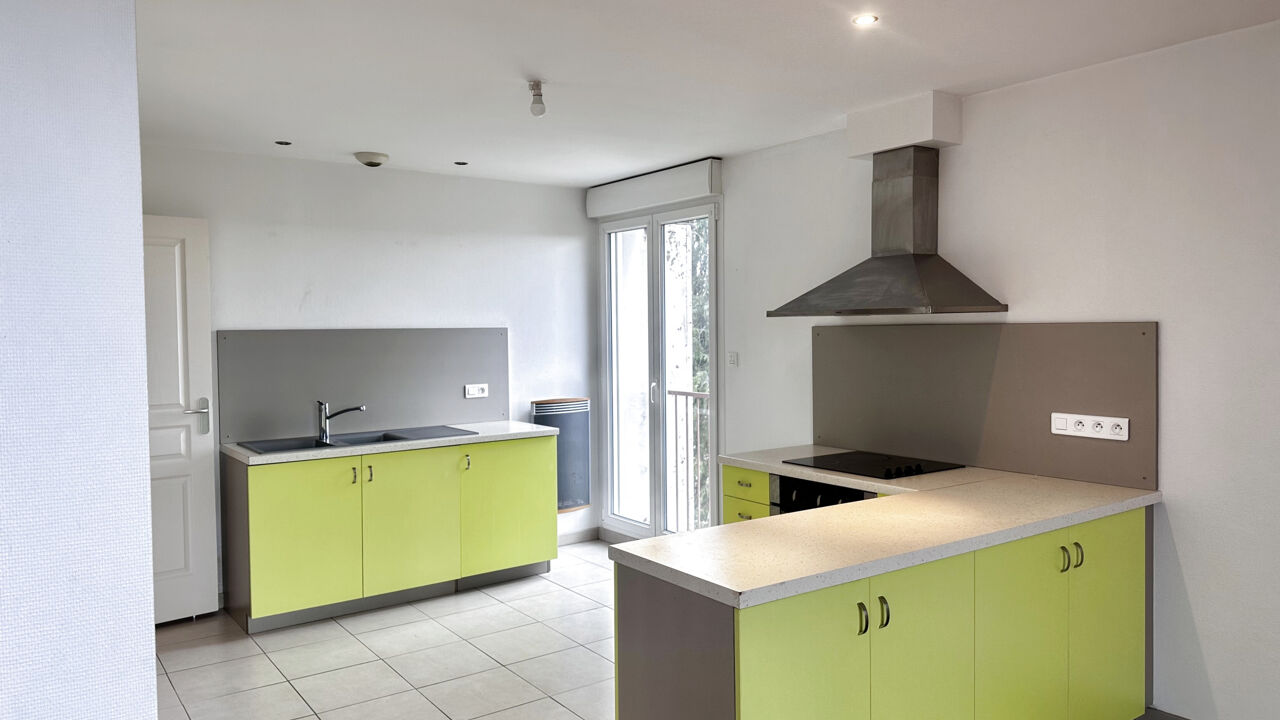 appartement 4 pièces 88 m2 à vendre à Luxeuil-les-Bains (70300)