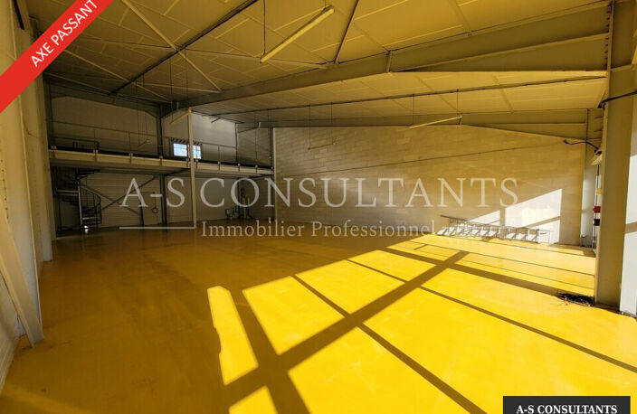 LOCAL COMMERCIAL à louer — photo 3