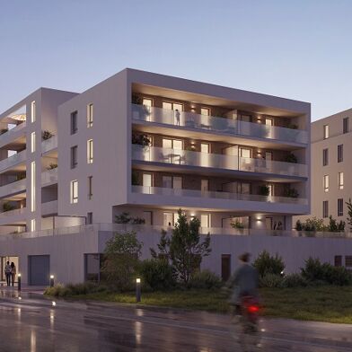 Appartement 4 pièces 343600 €