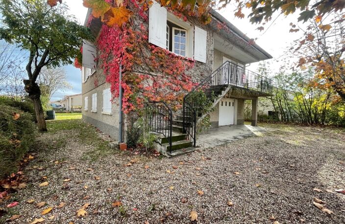 Vente maison 4 pièces 90 m² Saint-Sulpice-la-Pointe (81370) — photo 2