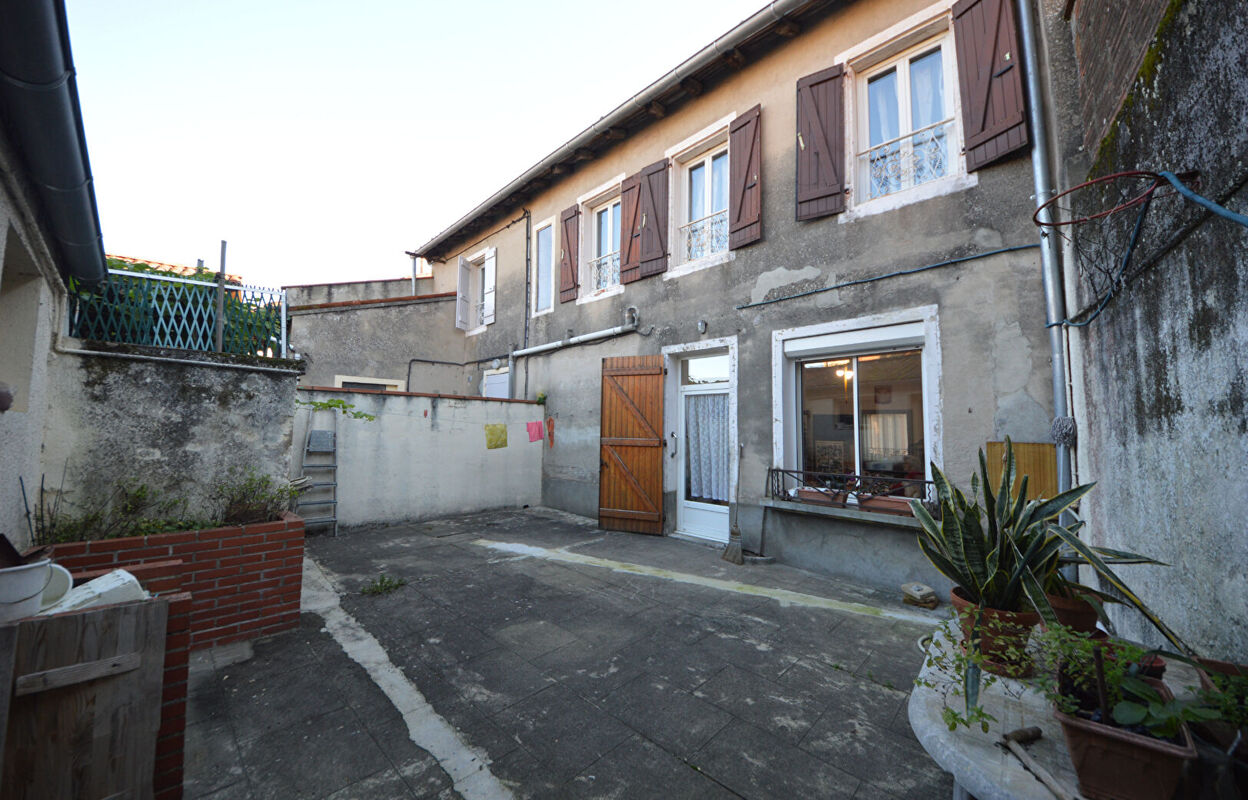 immeuble  pièces 170 m2 à vendre à Lafrançaise (82130)