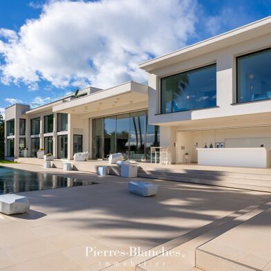 Maison 6 pièces 8700000 €