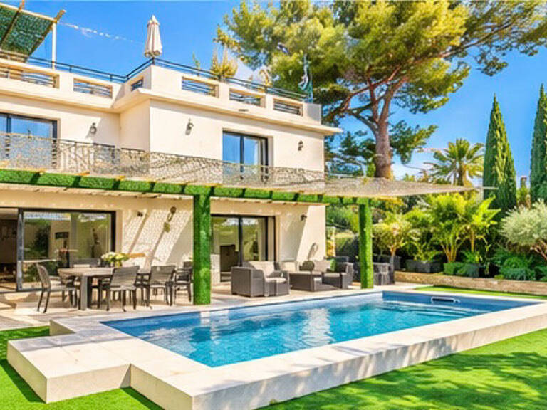 CANNES CENTRE BAS PETIT JUAS VILLA REFAITE T6 VUE MER 200M2 — photo 1