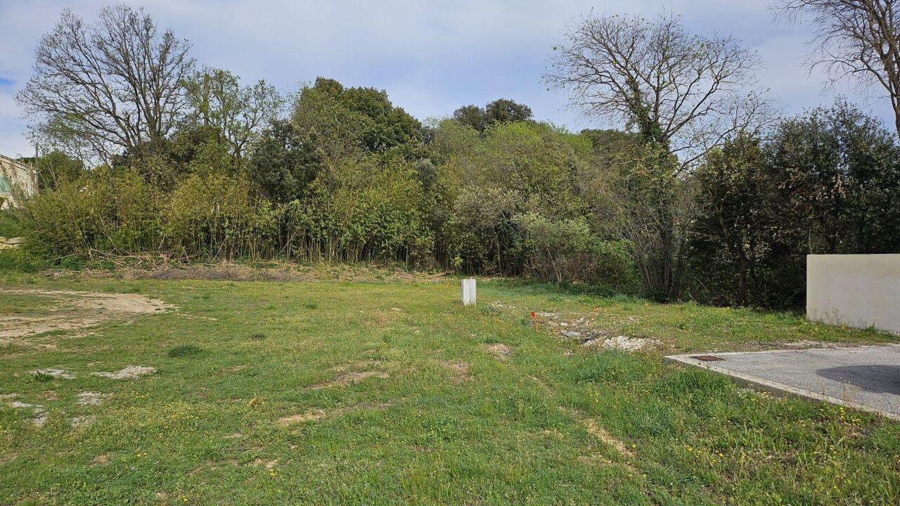 terrain  pièces 553 m2 à vendre à Bagnols-sur-Cèze (30200)