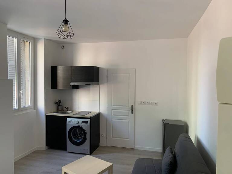 Studio meublé Rue Paul Cabet — photo 1