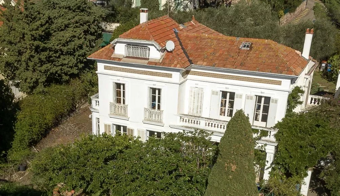 Saint-Raphaël Maison 11 pièces 290 m²