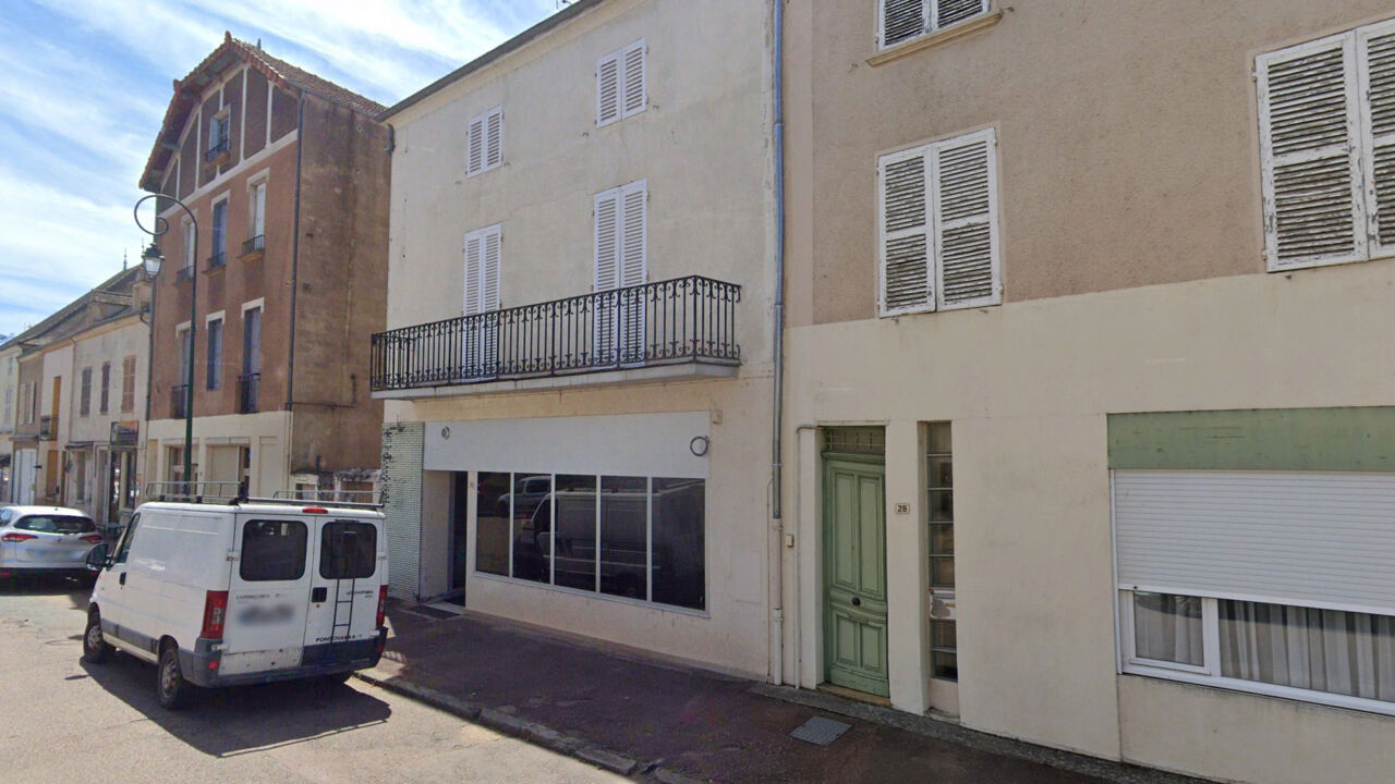 divers  pièces 70 m2 à louer à Saint-Christophe-en-Brionnais (71800)