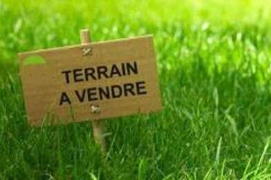 Terrain  79600 €