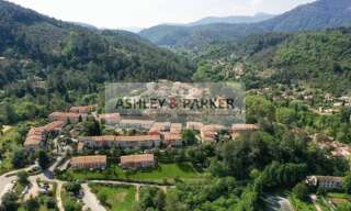 Appartement 3 Pièces 65 m² à vendre à Belgentier (83210)