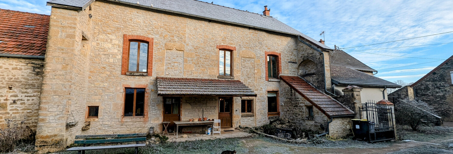 Maison 11 Pièces 330 m² à vendre à Sennevoy-le-Bas (89160)