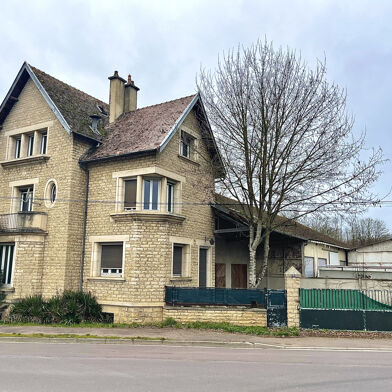 Maison 8 pièces 140000 €
