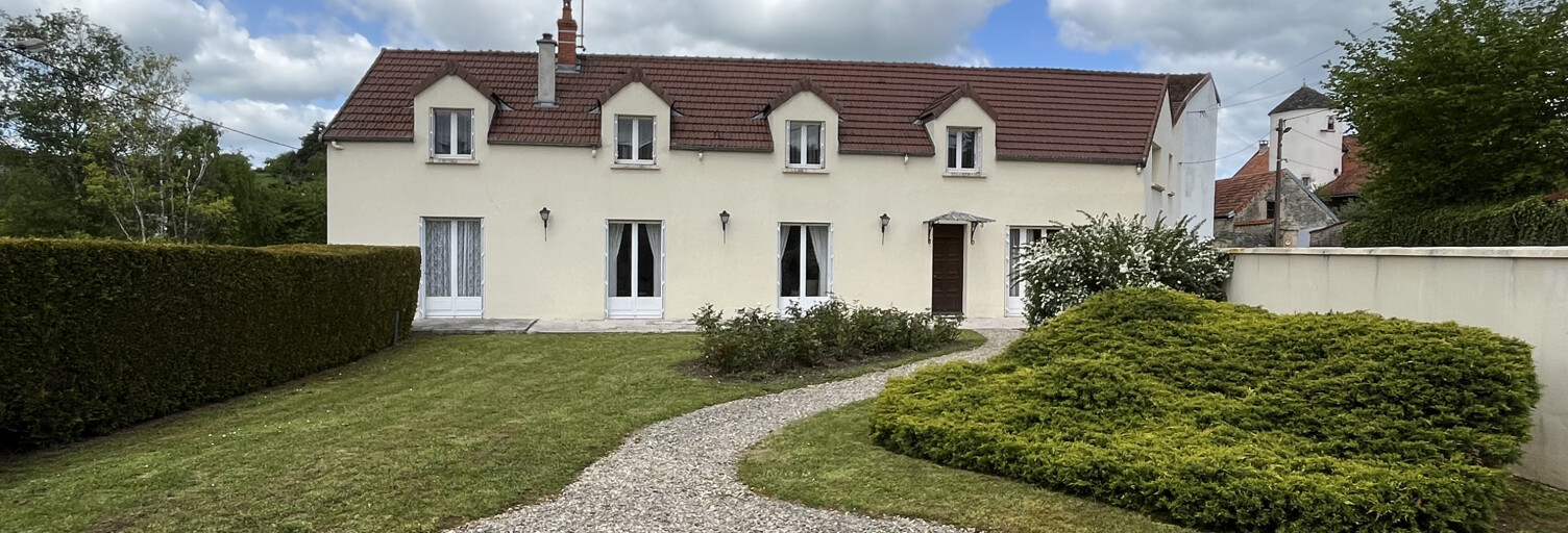 Maison 7 Pièces 316 m² à vendre à Montbard (21500)
