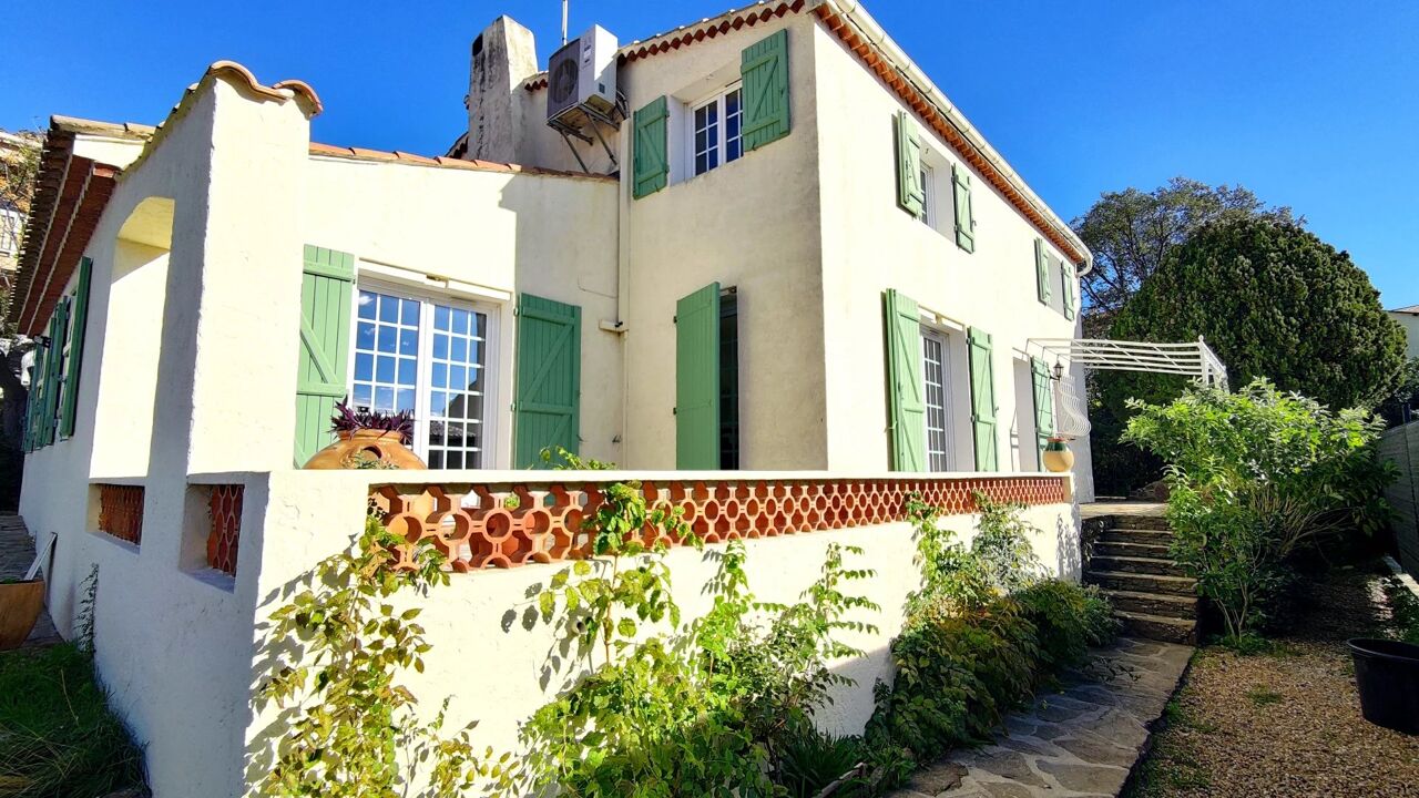 maison 7 pièces 174 m2 à vendre à Bormes-les-Mimosas (83230)