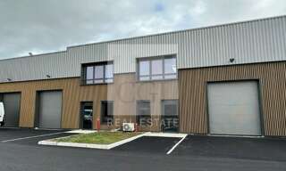 Commerce  234 m² à louer à Bourgoin-Jallieu (38300)