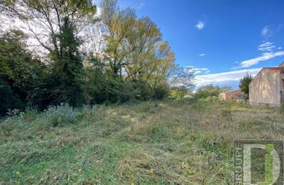 Terrain constructible — photo du bien