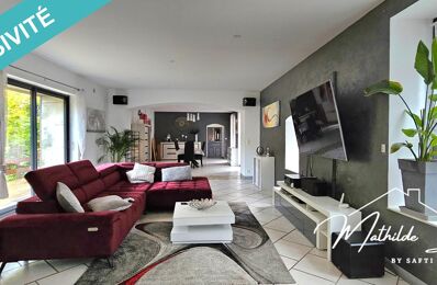 maison 8 pièces 260 m2 à vendre à Saint-Germain-Lembron (63340)