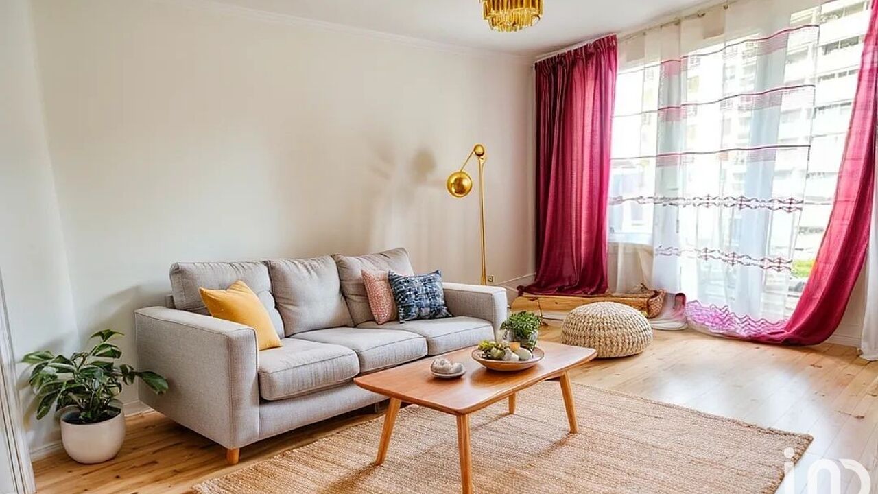 appartement 2 pièces 43 m2 à vendre à Aubervilliers (93300)