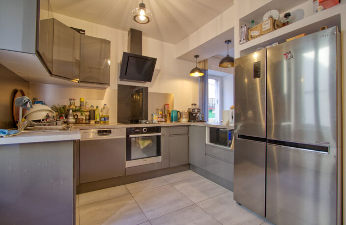 Immeuble avec 2 commerces, 4 chambres d'hotes, Gite et Appartement — photo 3