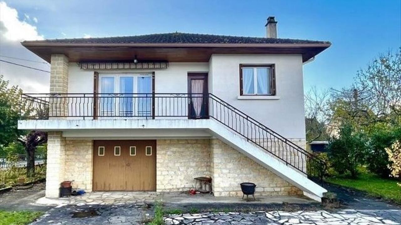 maison 4 pièces 109 m2 à vendre à Terrasson-Lavilledieu (24120)