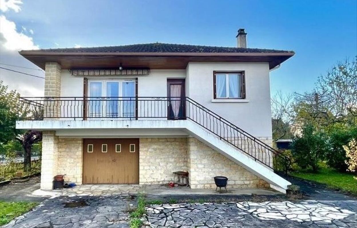 maison 4 pièces 109 m2 à vendre à Terrasson-Lavilledieu (24120)