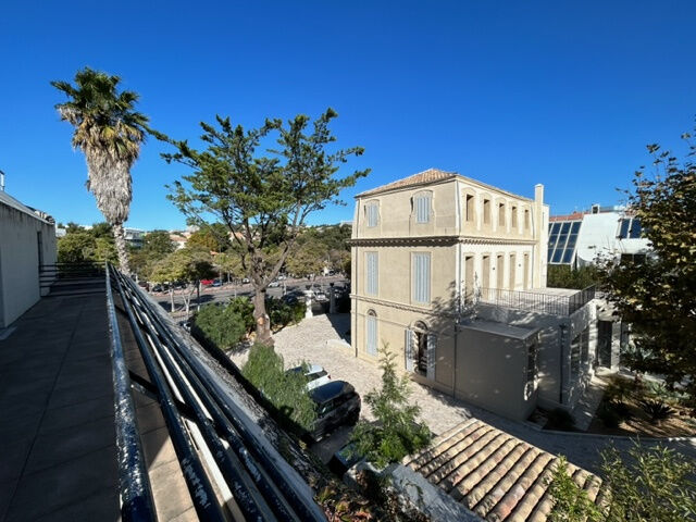 Marseille 8eme Divers 131 m²