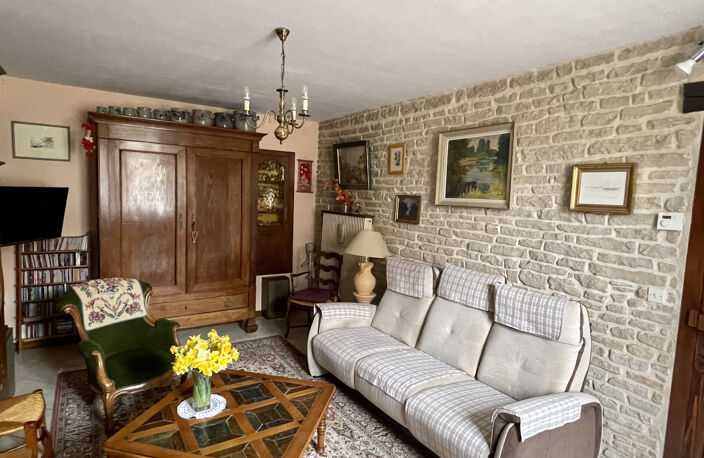 House — photo 4