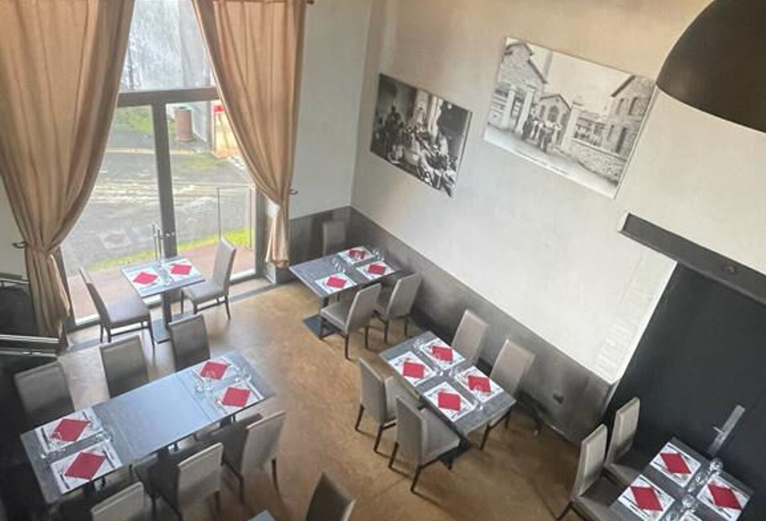 Chazelles sur Lyon — photo 1
