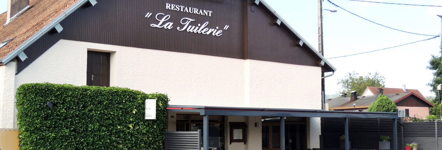 Commerce  292 m² à vendre à Autechaux (25110)