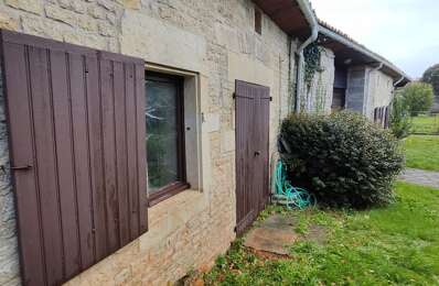 vente maison 78 652 € à proximité de La Forêt-de-Tessé (16240)