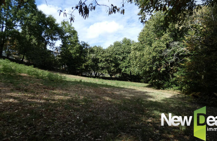 Terrain 1300 m2 sur les hauteurs de la Pigeonnie — photo 2