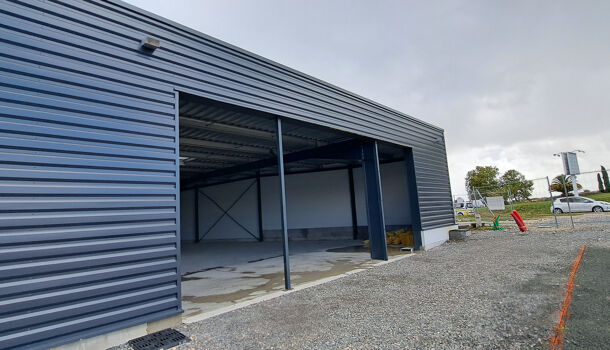 Local commercial 1 pièces  à louer Saintes 17100