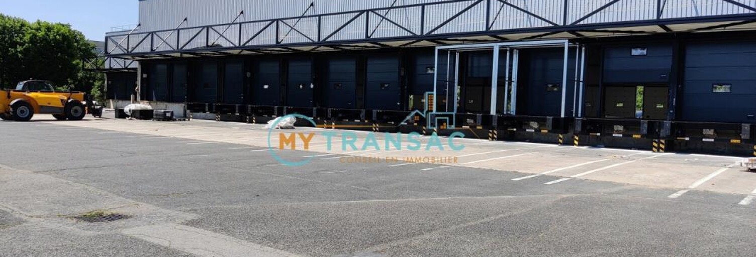 Local industriel  6704 m² à louer à Lieusaint (77127)