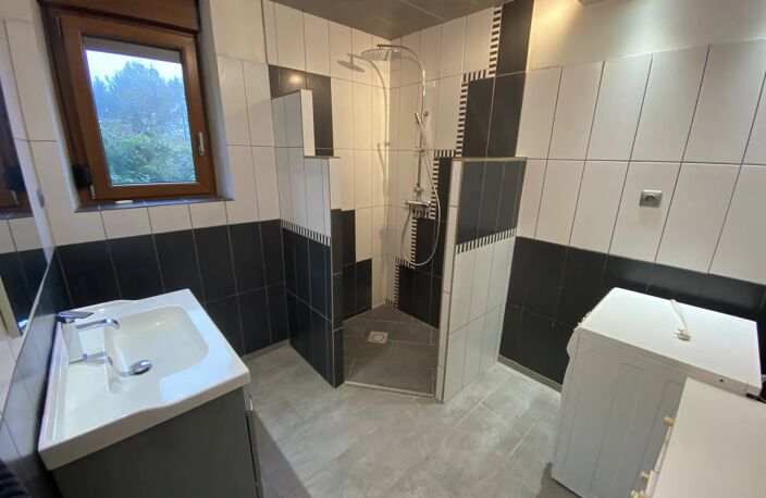 LA BOUTEILLE — photo 3