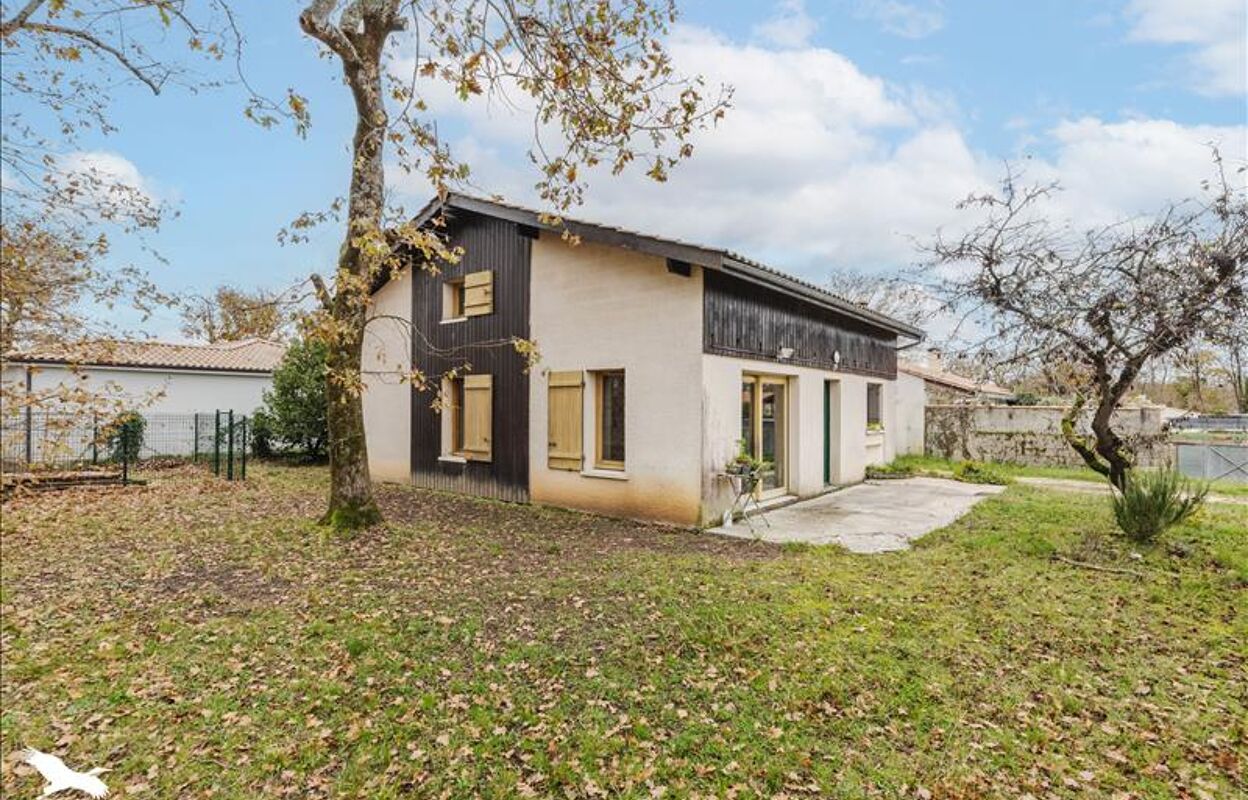 maison 5 pièces 111 m2 à vendre à Saint-Médard-en-Jalles (33160)