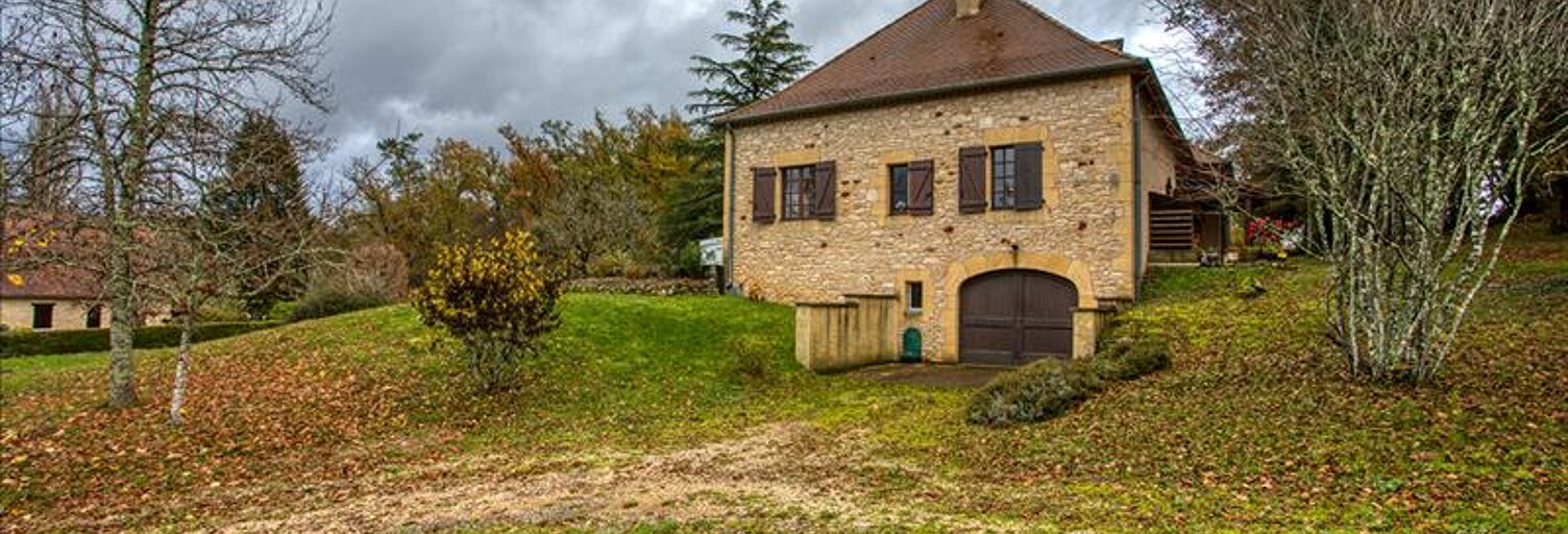 Maison 8 Pièces 267 m² à vendre à Cazals (46250)