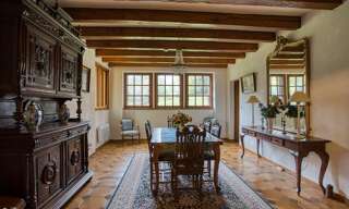 Maison 8 Pièces 267 m² à vendre à Cazals (46250)