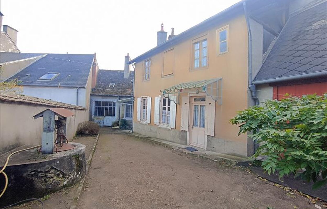 maison 4 pièces 68 m2 à vendre à Mehun-sur-Yèvre (18500)