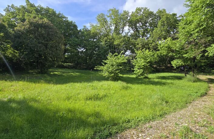 Superbe terrain constructible de 725 m² — photo 2