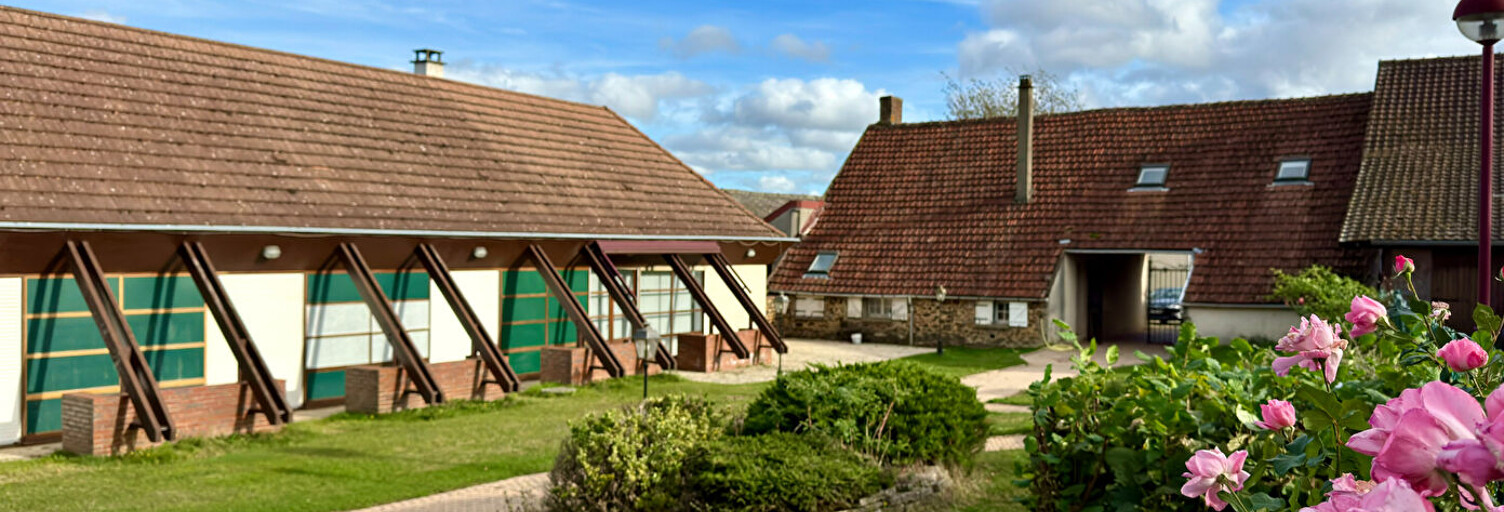 Immeuble  770 m² à vendre à Diges (89240)