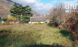 Terrain  738 m² à vendre à Sainte-Marie-de-Cuines (73130)