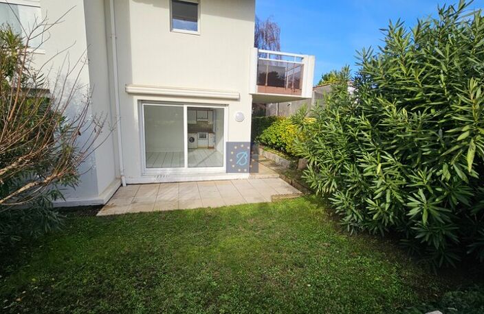 T2 — photo 2