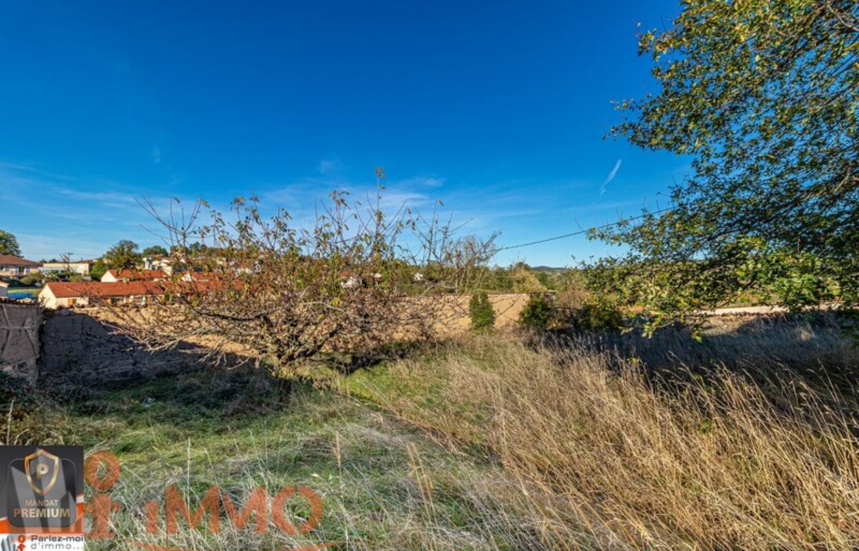 terrain  pièces 740 m2 à vendre à Saint-Laurent-de-Chamousset (69930)