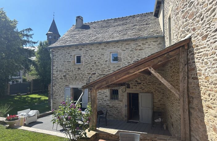 Demeure de ville et village — photo 3