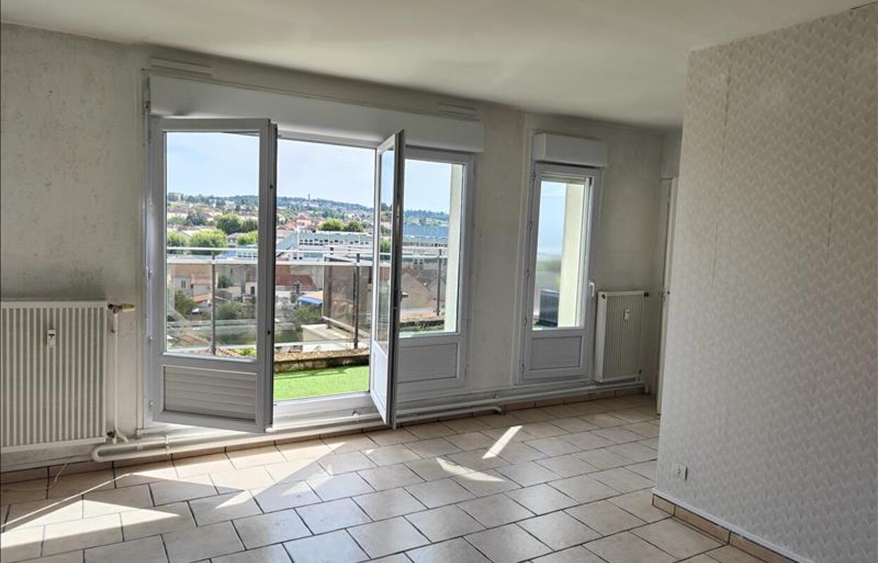 appartement 2 pièces 60 m2 à vendre à Montluçon (03100)