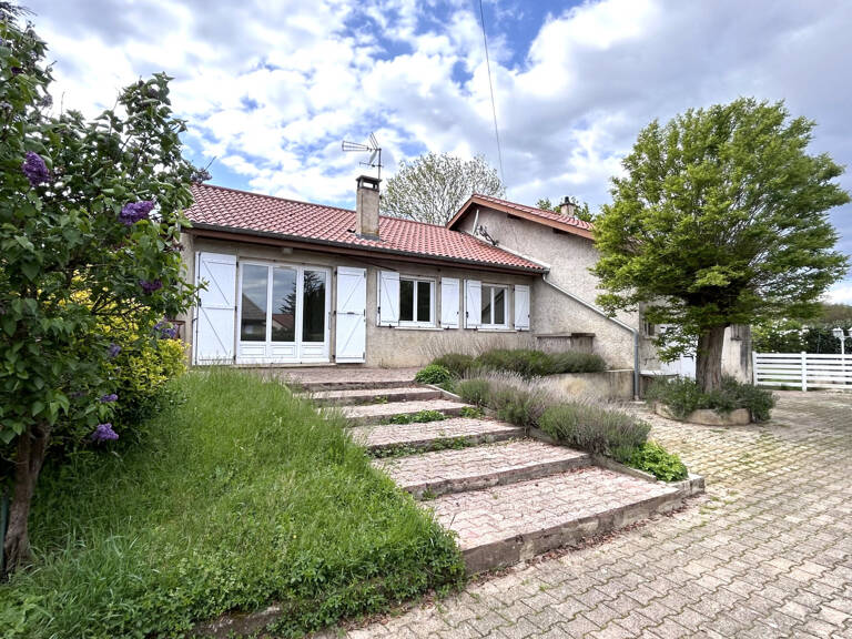 A 13mn de la gare ! une villa  avec un fort potentiel — photo 1